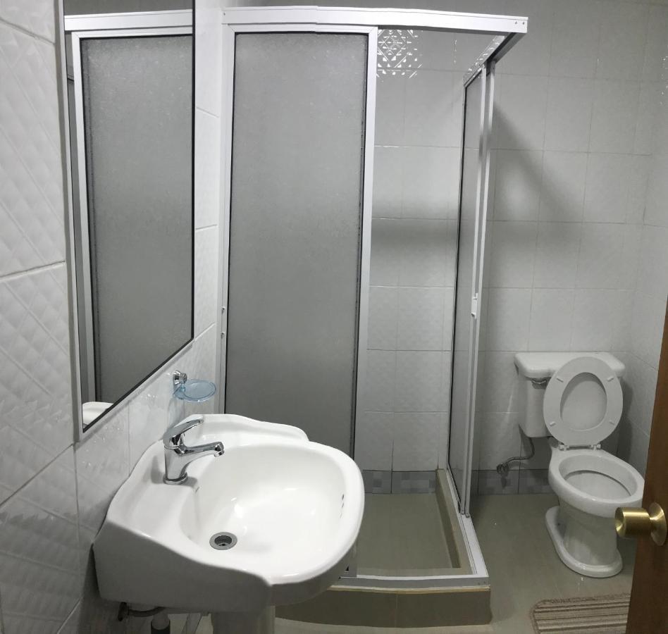 טמוקו Hostal Entre Araucarias מראה חיצוני תמונה